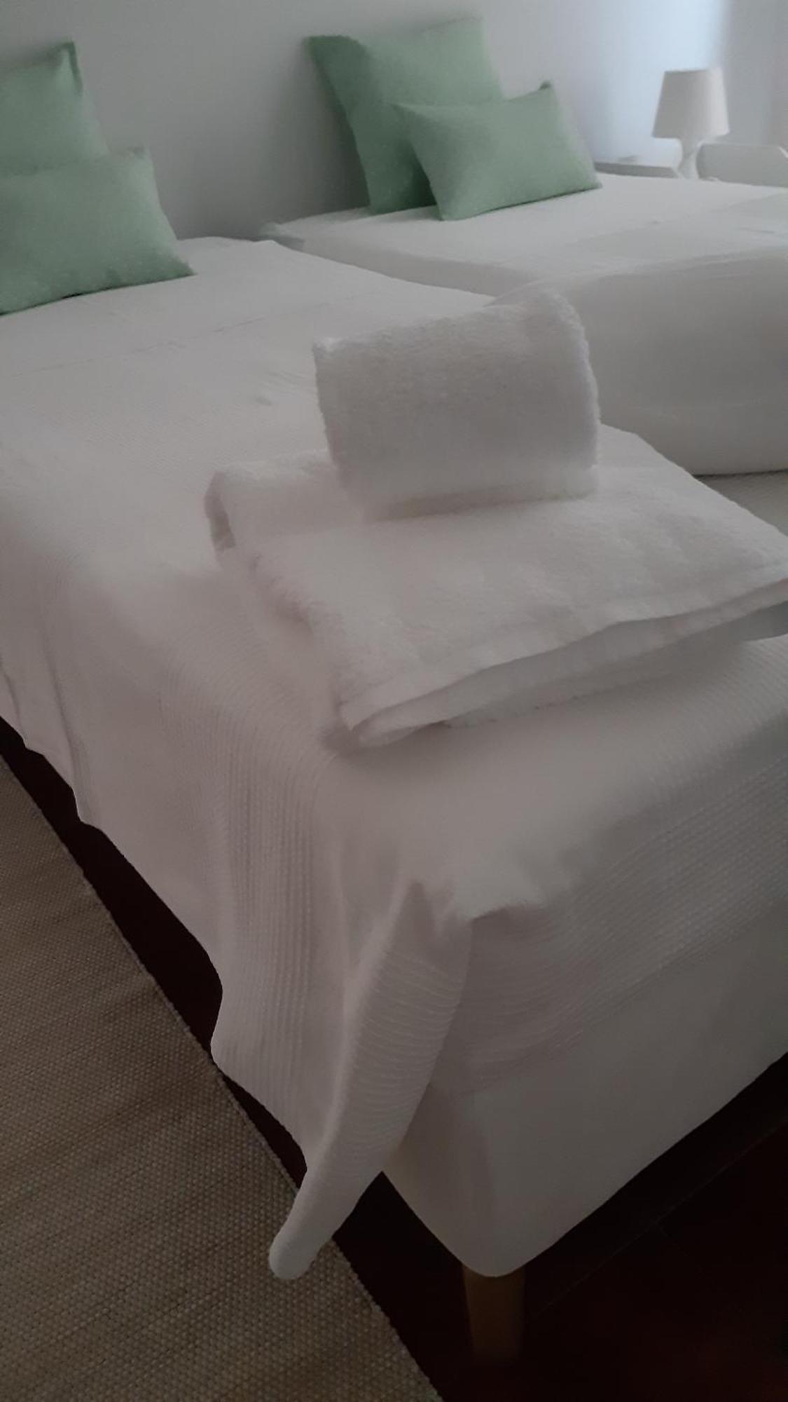 Sun & Sand Guesthouse 에스포센데 외부 사진