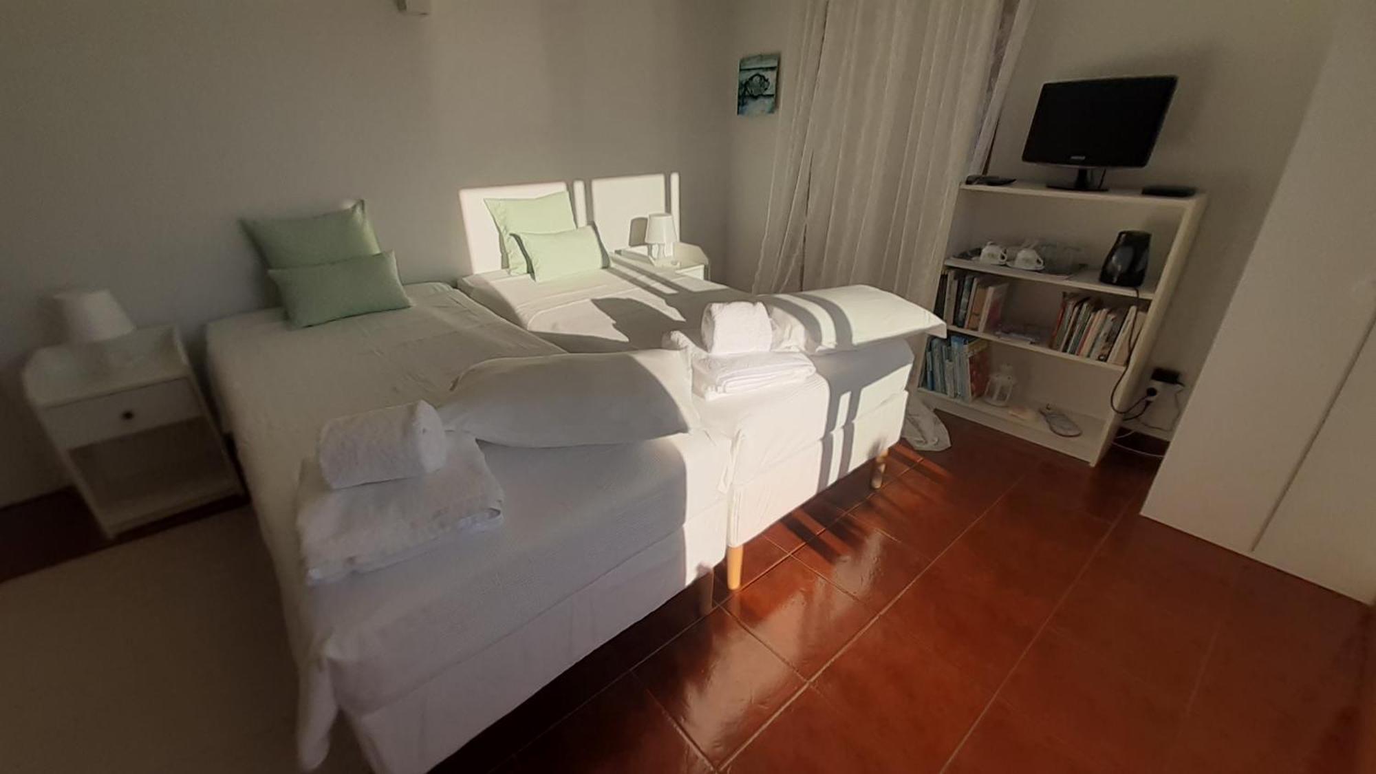 Sun & Sand Guesthouse 에스포센데 외부 사진